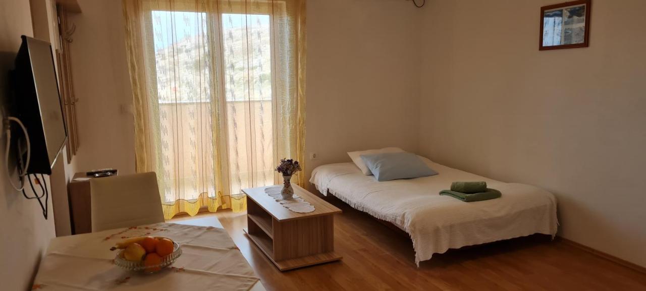 Zakarija Apartment